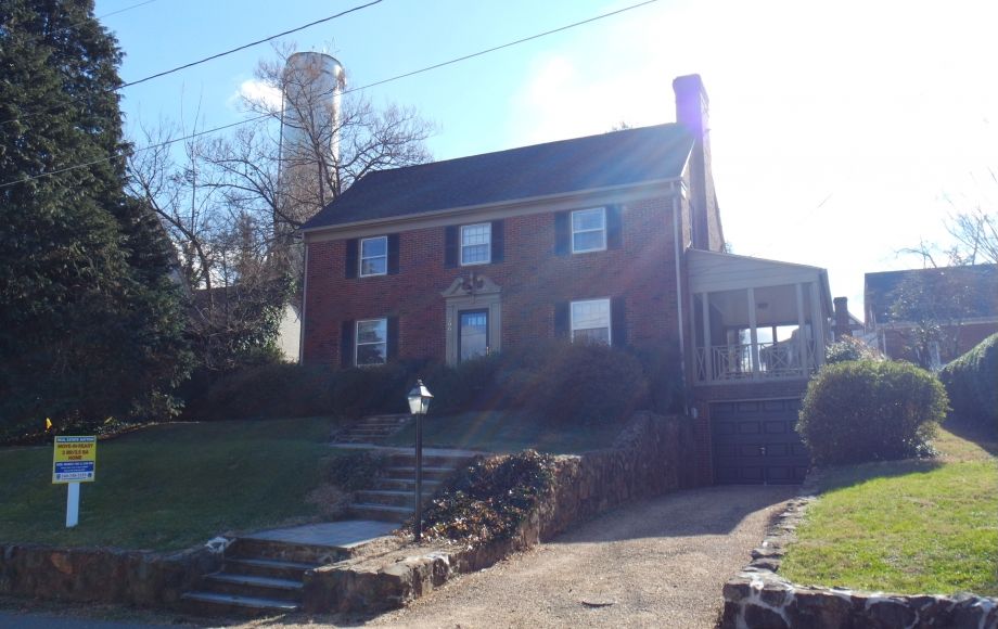 Image for RECENTLY RENOVATED 3 BR/2.5 BA BRICK HOME in DOWNTOWN ORANGE, VA