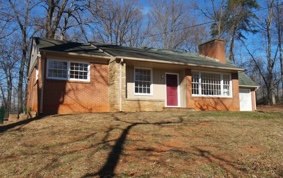 Image for MOVE-in-READY 4 BR/2 BA HOME on 2.3 +/- ACRES ONLY 3.5 MILES FROM UVA!!
