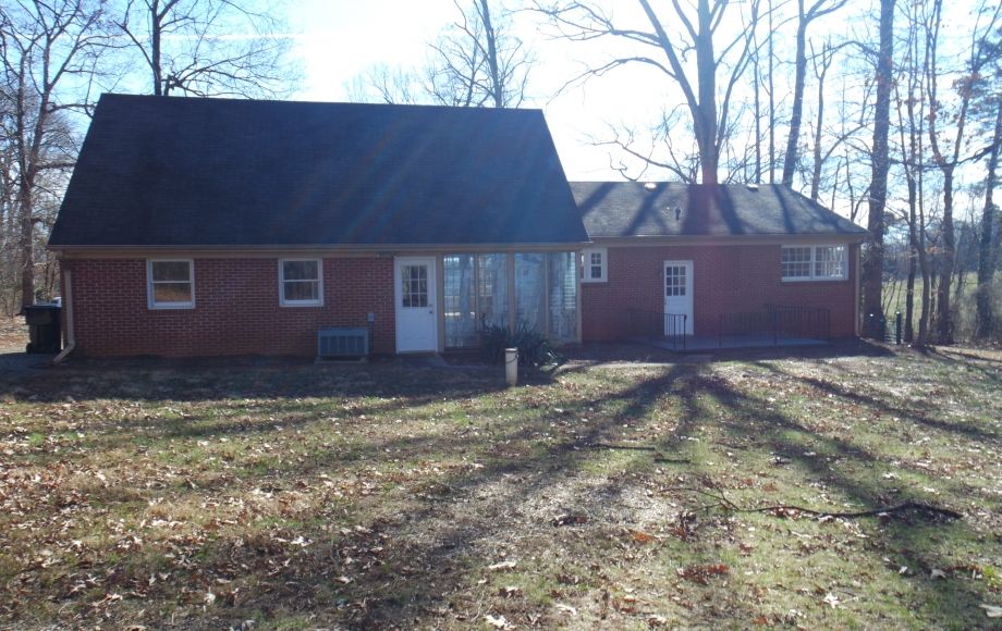 Image for MOVE-in-READY 4 BR/2 BA HOME on 2.3 +/- ACRES ONLY 3.5 MILES FROM UVA!!