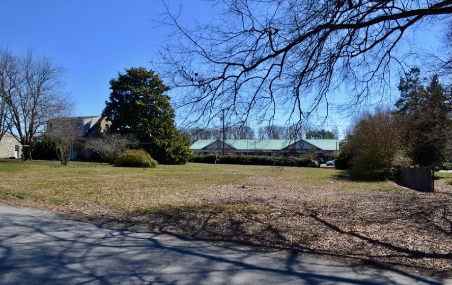 Image for 4 BR/2 BA HOME w/DETACHED GARAGE PLUS ADJACENT LOT—COMMERCIAL POTENTIAL FRONTING COURTHOUSE RD!!