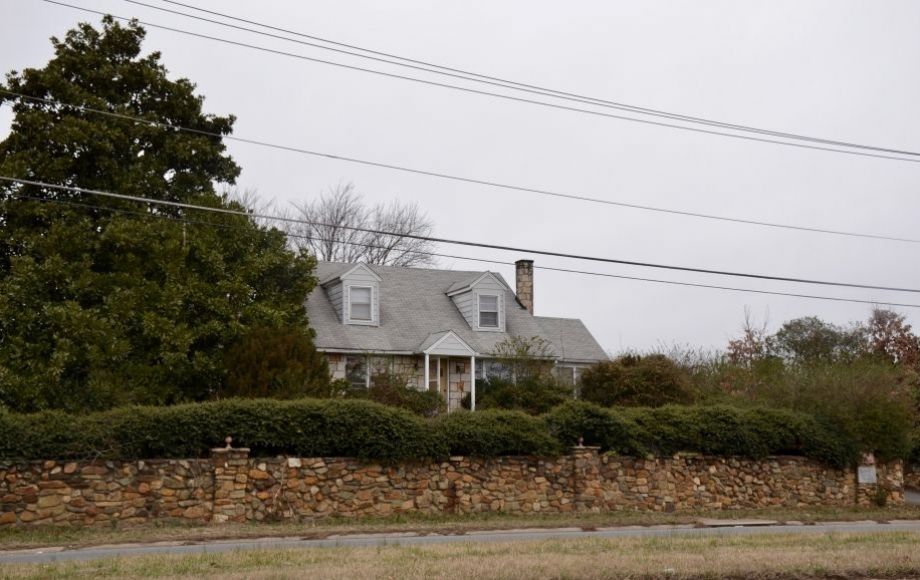 Image for 4 BR/2 BA HOME w/DETACHED GARAGE PLUS ADJACENT LOT—COMMERCIAL POTENTIAL FRONTING COURTHOUSE RD!!