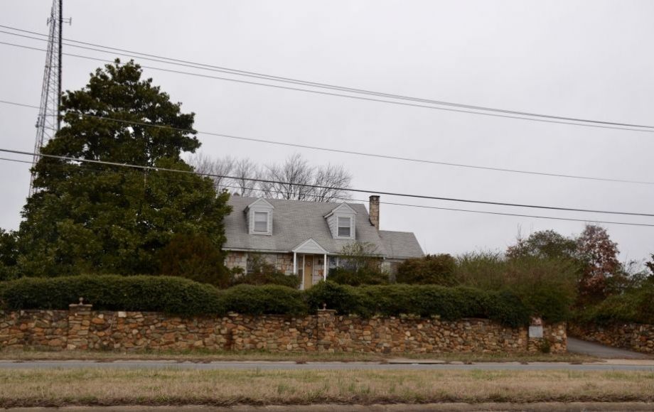 Image for 4 BR/2 BA HOME w/DETACHED GARAGE PLUS ADJACENT LOT—COMMERCIAL POTENTIAL FRONTING COURTHOUSE RD!!