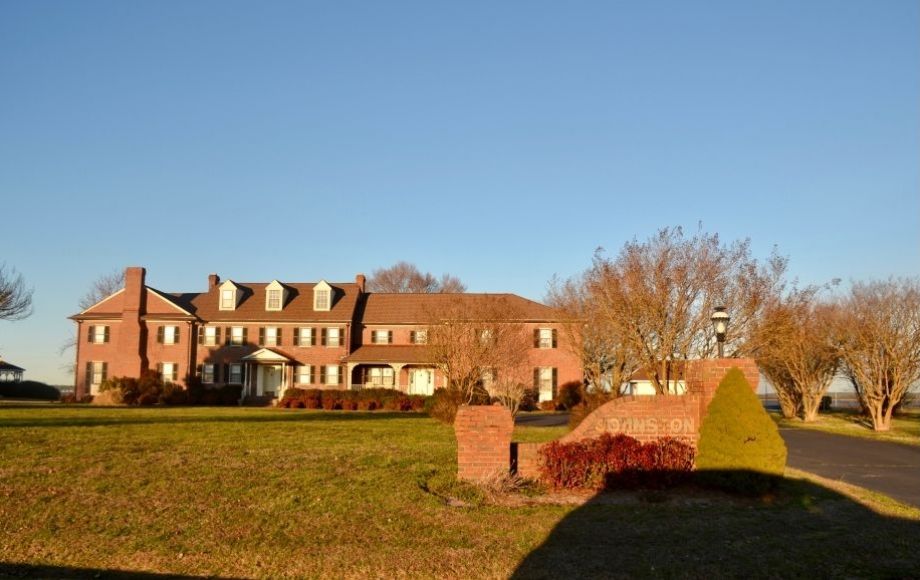 Image for 11 BR/12 BA RAPPAHANNOCK RIVER FRONT MANSION on 2.4 ACRES on “THE GOLD COAST”—TAPPAHANNOCK, VA