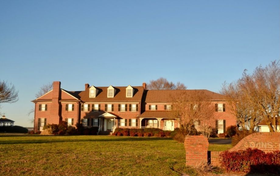 Image for 11 BR/12 BA RAPPAHANNOCK RIVER FRONT MANSION on 2.4 ACRES on “THE GOLD COAST”—TAPPAHANNOCK, VA