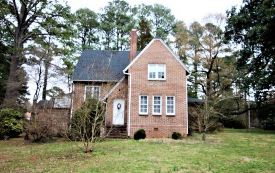 Image for 3 BR/2 BA BRICK HOME in BRUNSWICK COUNTY, VA—SELLS to the HIGHEST BIDDER!!