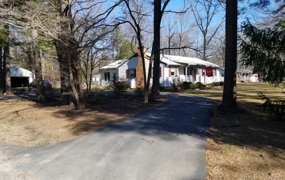Image for MOVE-IN READY 3 BR/2 BA HOME w/LARGE DETACHED GARAGE on 1+ ACRES in HANOVER COUNTY, VA
