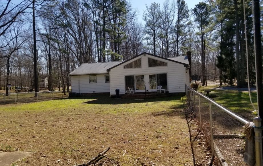 Image for MOVE-IN READY 3 BR/2 BA HOME w/LARGE DETACHED GARAGE on 1+ ACRES in HANOVER COUNTY, VA