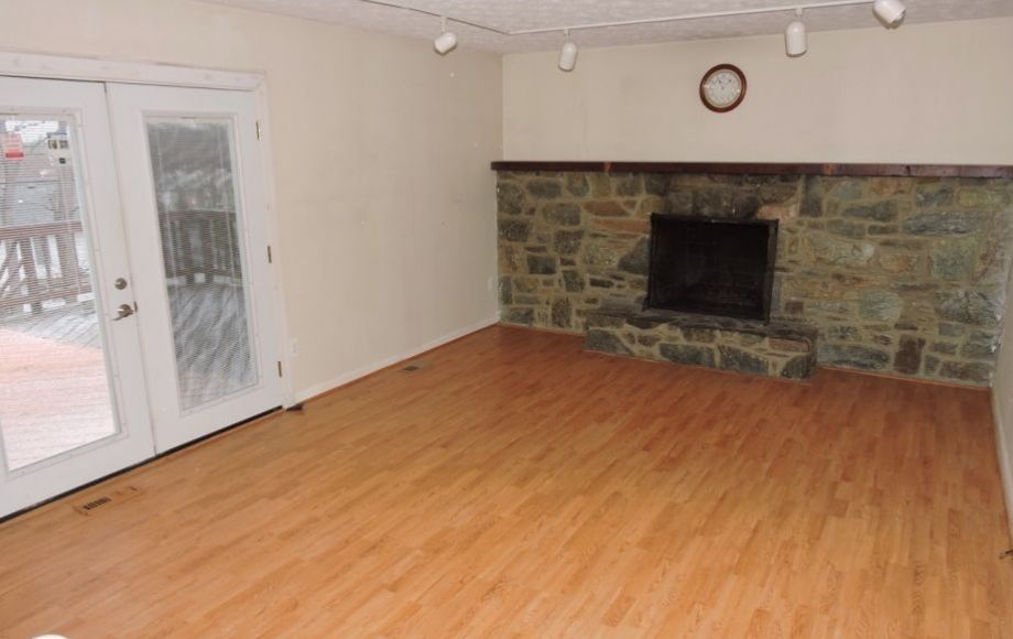 Image for 5 BR/4 BA HOME in LOUDOUN COUNTY ONLY 6 MILES FROM DULLES AIRPORT