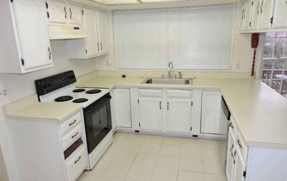 Image for 5 BR/4 BA HOME in LOUDOUN COUNTY ONLY 6 MILES FROM DULLES AIRPORT