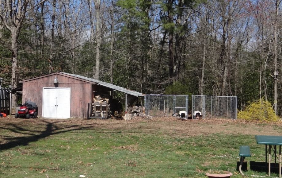 Image for 3 BR/2 BA BRICK HOME w/BASEMENT & POOL on 2 +/- ACRES—SELLS to the HIGHEST BIDDER!!