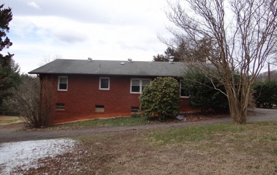 Image for 3 BR/2 BA HOME w/STOCKED POND on 3.5 +/- ACRES in MADISON COUNTY, VA