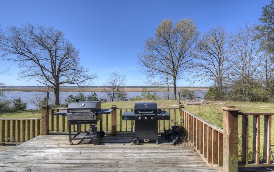 Image for Immaculate 4 BR/3 BA Riverfront Home on 5.5 +/- Acres—King and Queen County, VA