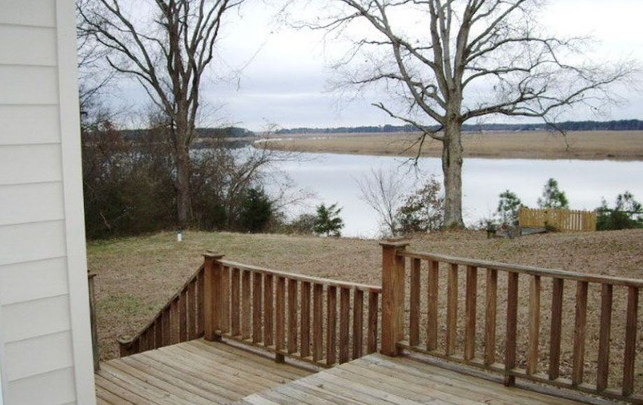 Image for Immaculate 4 BR/3 BA Riverfront Home on 5.5 +/- Acres—King and Queen County, VA