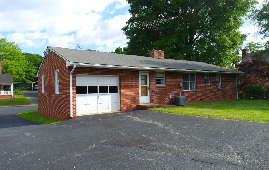 Image for Well Built Brick 3 BR Home in the Town of Orange, VA—SELLS to the HIGHEST BIDDER!!