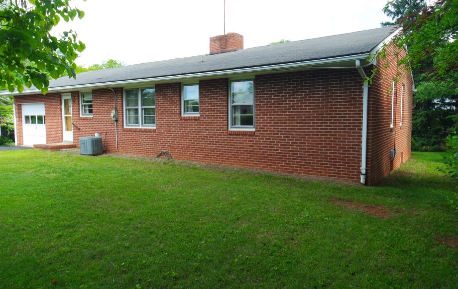Image for Well Built Brick 3 BR Home in the Town of Orange, VA—SELLS to the HIGHEST BIDDER!!