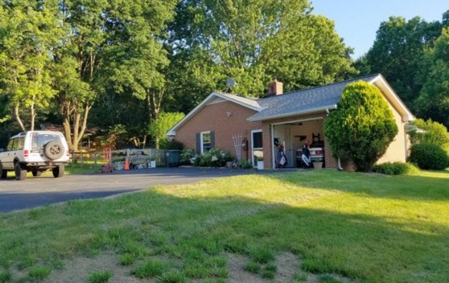 Image for Clean 3 BR/2.5 BA Brick Home on 3+ Acres in Western Albemarle County, VA