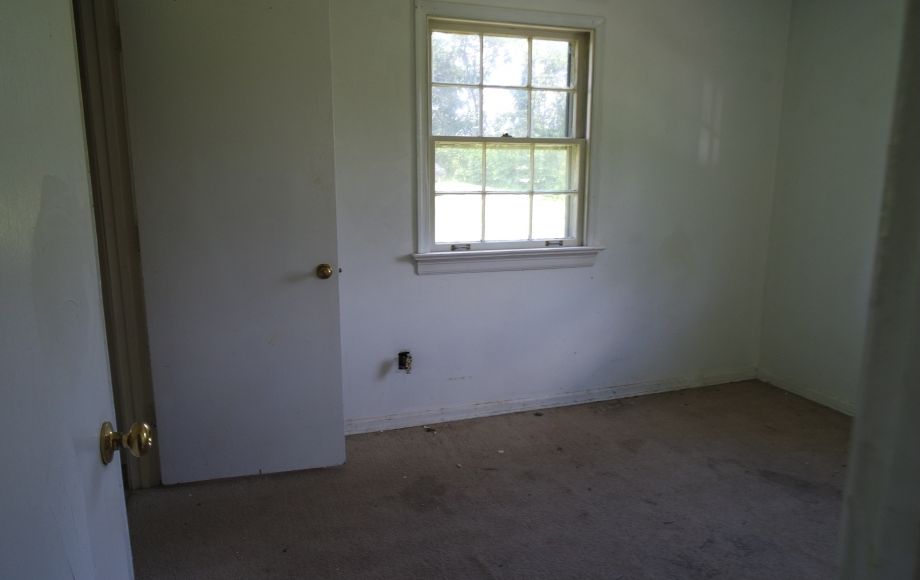 Image for SOLD ~ $91,300!!!  4 BR/2 BA Fixer Upper in Madison, VA—Sells to the Highest Bidder!!