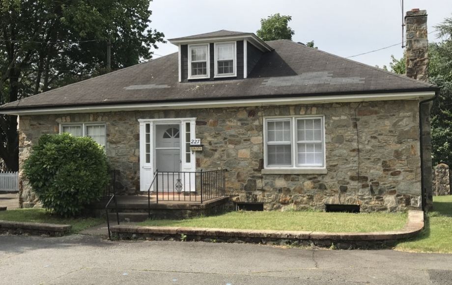 Image for 3 BR/1.5 BA Stone Home in Old Town Leesburg, VA—Loudoun County!!