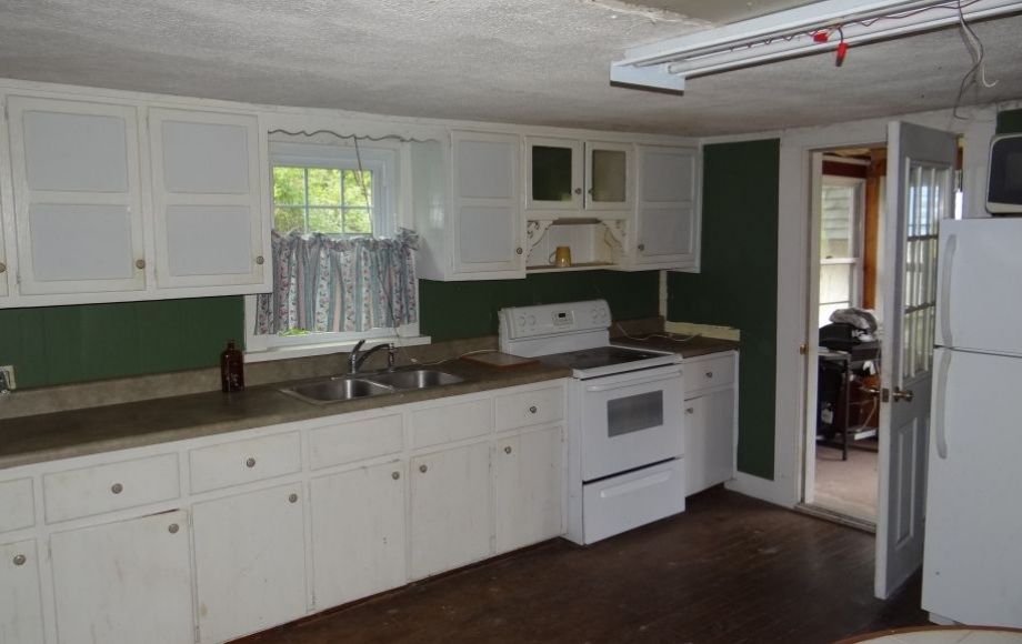 Image for 3 BR/1.5 BA Home on 1.2 +/-  Acres in Carroll County, VA—Sells to the Highest Bidder!!