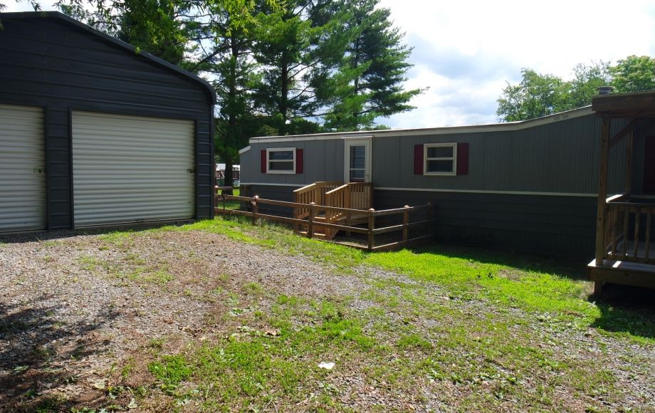 Image for Clean 2 BR/1 BA Manufactured/Mobile Home on 3 +/- Acres in Orange County, VA—Sells ABSOLUTE!!