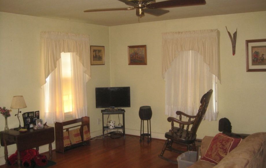 Image for 3 BR/2 BA HOME on City Lot—Sells to the Highest Bidder!!  ONLINE ONLY BIDDING!!