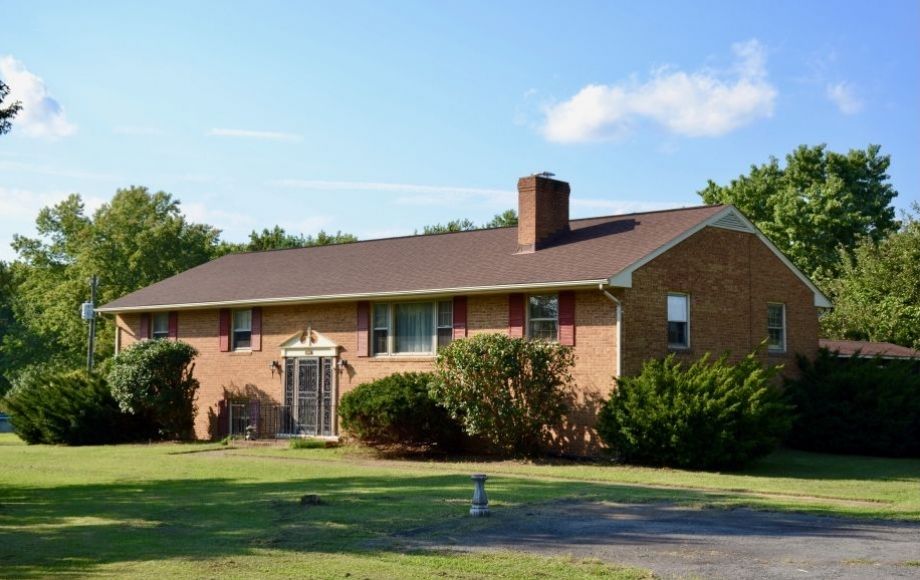 Image for 5 BR/3 BA home on 1.27 +/- acres in Little Creek Estates—South Stafford County, VA.