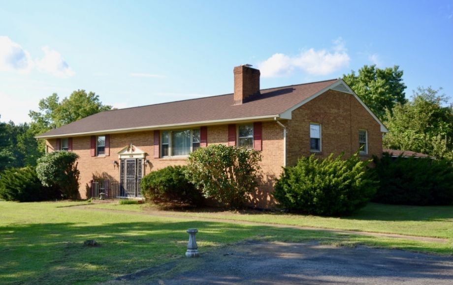 Image for 5 BR/3 BA home on 1.27 +/- acres in Little Creek Estates—South Stafford County, VA.