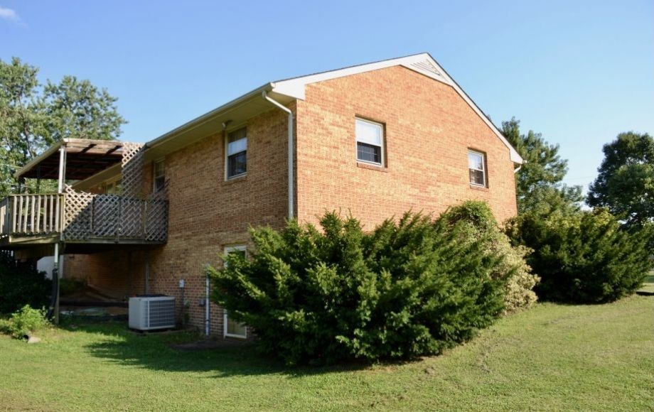 Image for 5 BR/3 BA home on 1.27 +/- acres in Little Creek Estates—South Stafford County, VA.