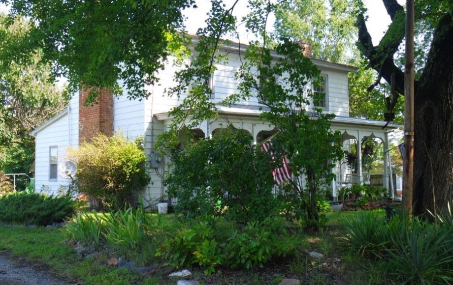 Image for 3 BR Farm House on 4.2 +/- Acres w/Outbuildings in Gordonsville, VA—SELLS to the HIGHEST BIDDER!!