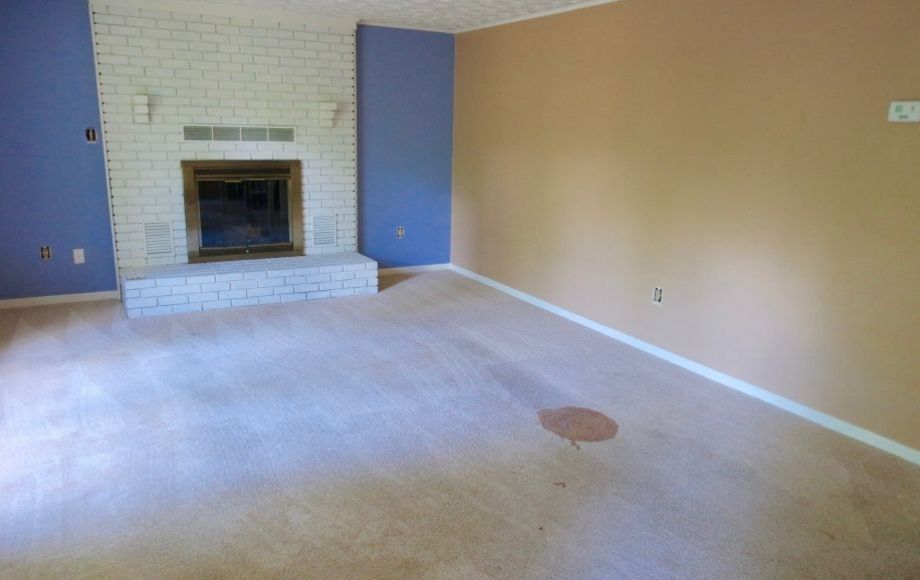 Image for 2 BR/2 BA Home in Gated Lake of the Woods—SELLS to the HIGHEST BIDDER!!