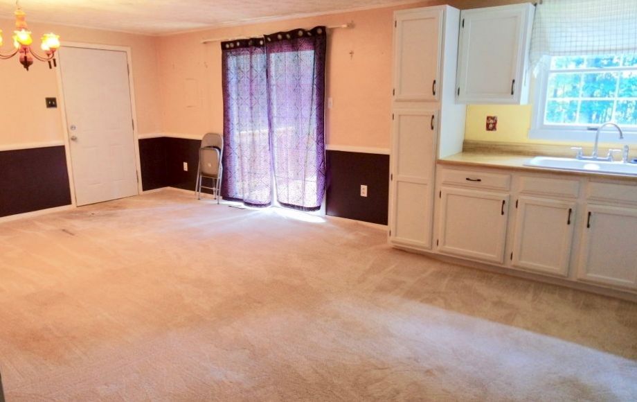 Image for 2 BR/2 BA Home in Gated Lake of the Woods—SELLS to the HIGHEST BIDDER!!