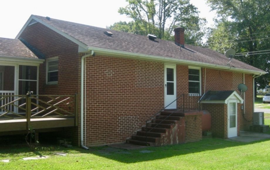 Image for Well Built 3 BR/2 BA Home w/Finished Basement on City Lot in Lunenburg County, VA