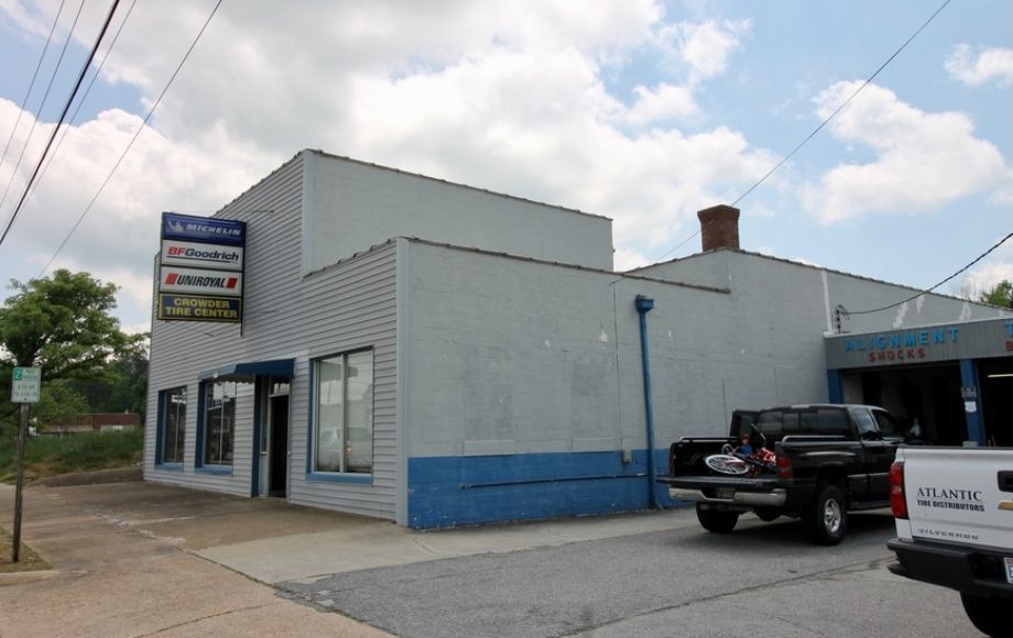 Image for Commercial/Industrial Building on Main St. in Lunenburg County, VA—Sells to the Highest Bidder!!