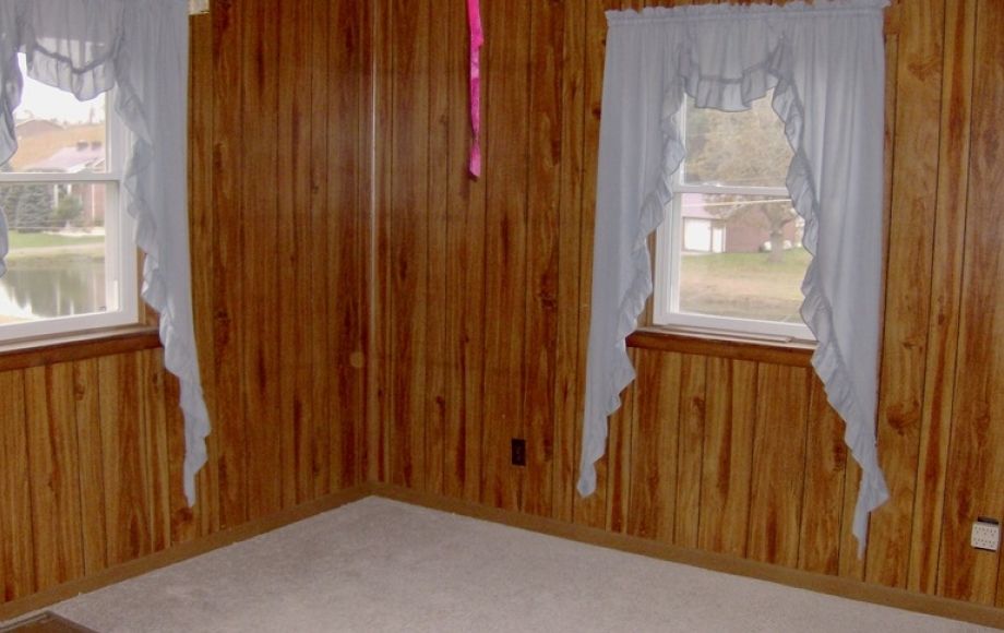 Image for 2 BR/1 BA Home on 1 +/- Acre in Tazewell, VA—-Sells to the Highest Bidder!!—-ONLINE ONLY BIDDING