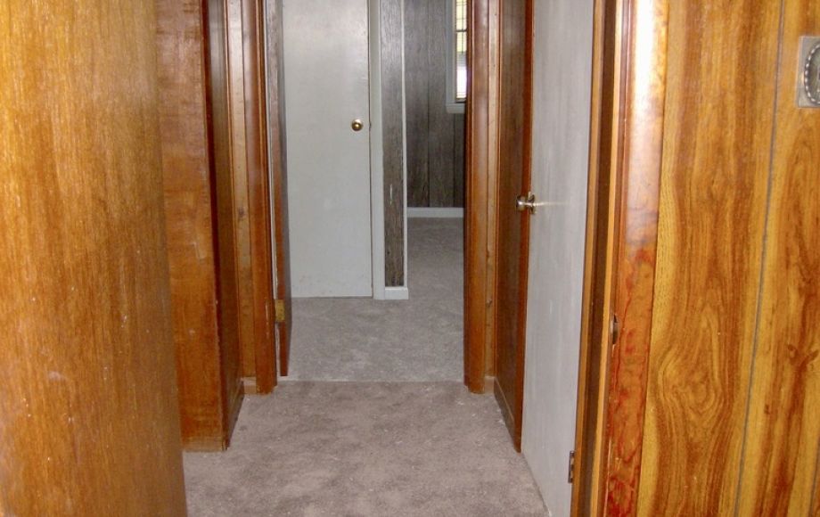 Image for 2 BR/1 BA Home on 1 +/- Acre in Tazewell, VA—-Sells to the Highest Bidder!!—-ONLINE ONLY BIDDING