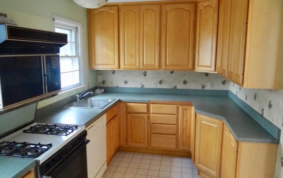 Image for 4 BR/2 BA Home in Fairfax County, VA—Selling to the Highest Bidder Regardless of Price!!