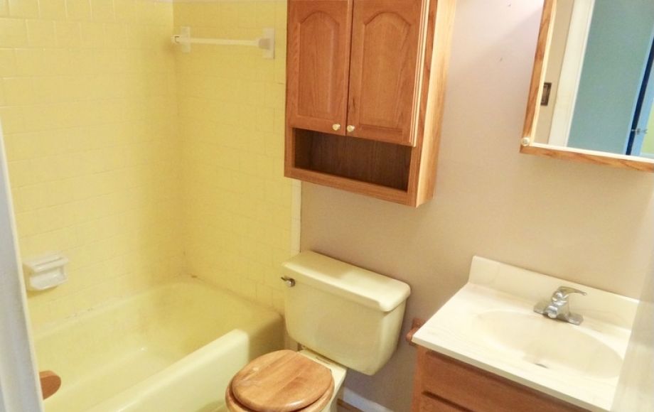 Image for 4 BR/2 BA Home in Fairfax County, VA—Selling to the Highest Bidder Regardless of Price!!