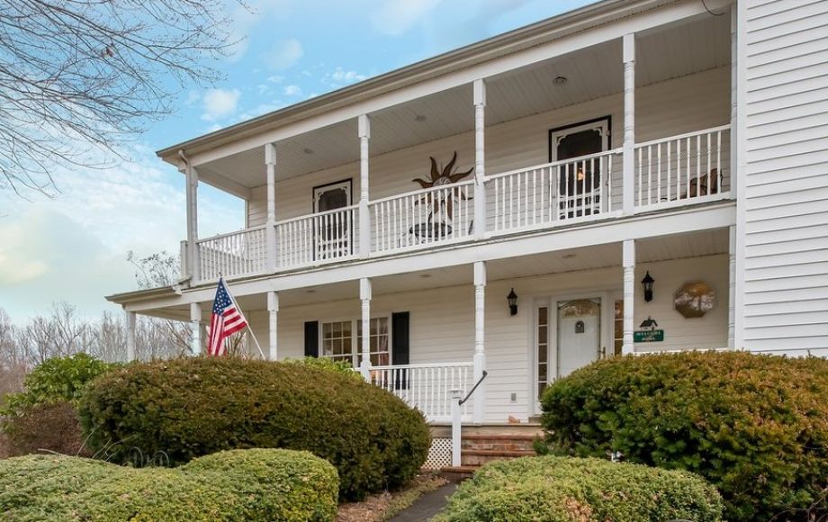 6428southblueridgeturnpike-32s