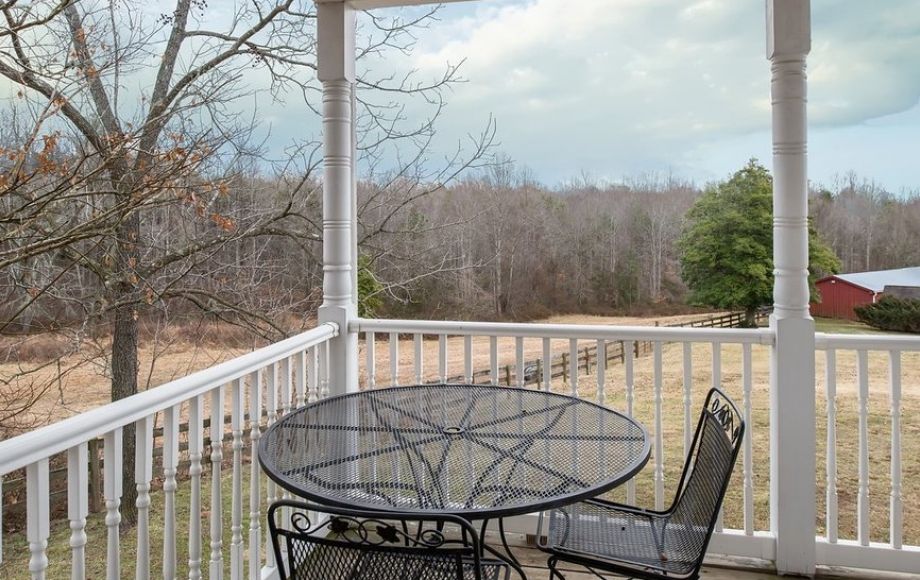 6428southblueridgeturnpike-36s