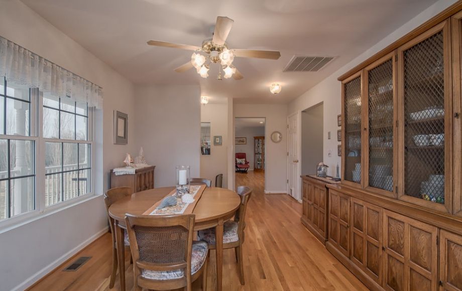 6428southblueridgeturnpike-56