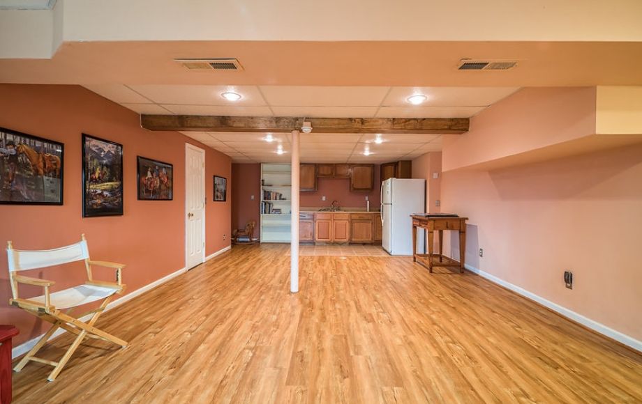 6428southblueridgeturnpike-78