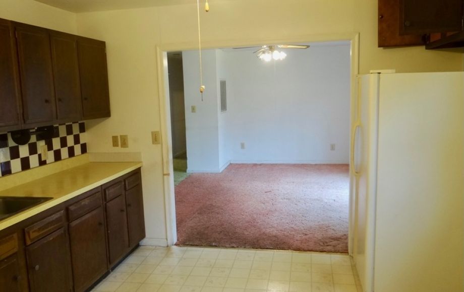 Image for 3 BR/2.5 BA Home Located Only 1 Mile from NSWC Dahlgren Main Gate—Selling to the Highest Bidder!!