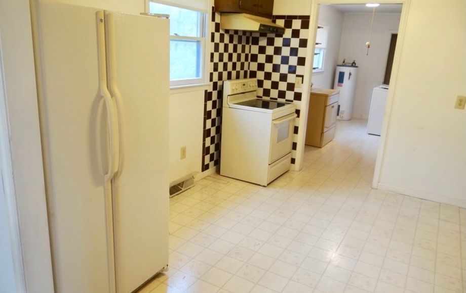 Image for 3 BR/2.5 BA Home Located Only 1 Mile from NSWC Dahlgren Main Gate—Selling to the Highest Bidder!!