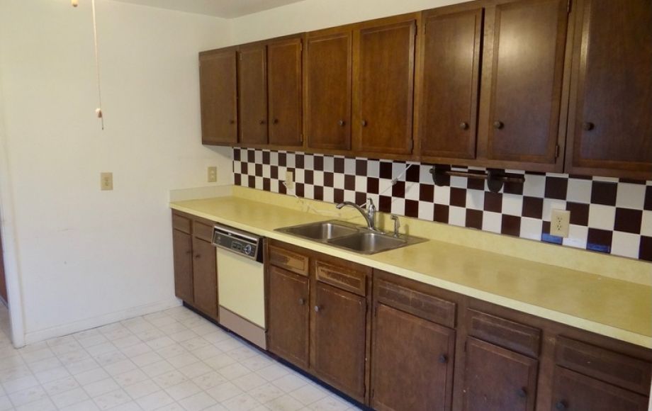 Image for 3 BR/2.5 BA Home Located Only 1 Mile from NSWC Dahlgren Main Gate—Selling to the Highest Bidder!!