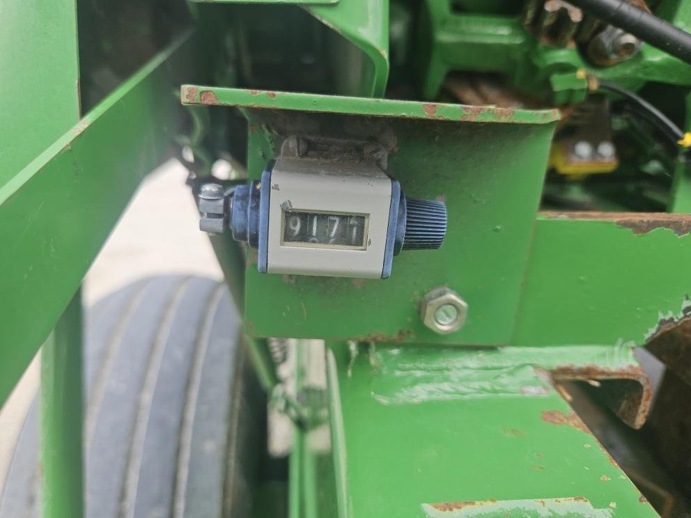 Image for 2019 John Deere 348