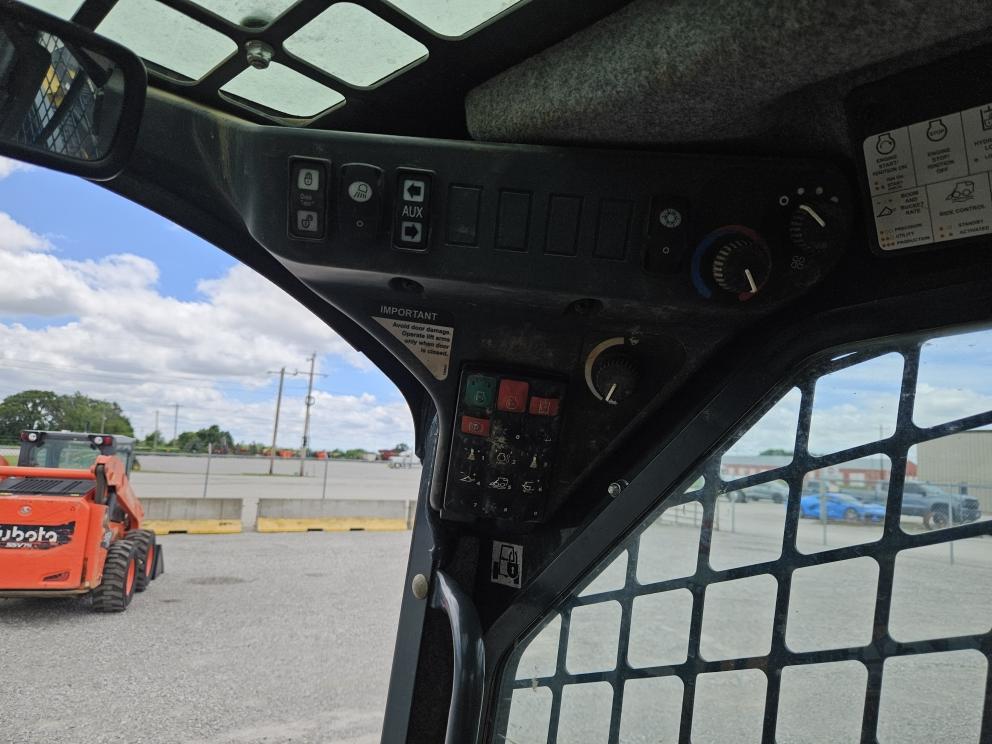 Image for 2019 John Deere 331G