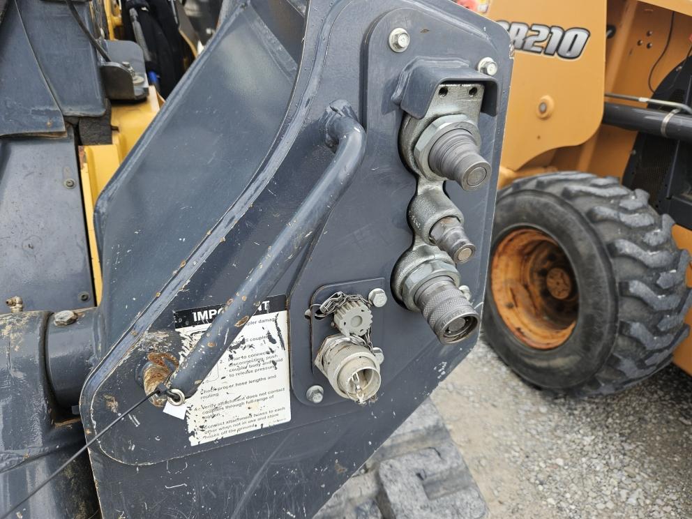 Image for 2019 John Deere 331G