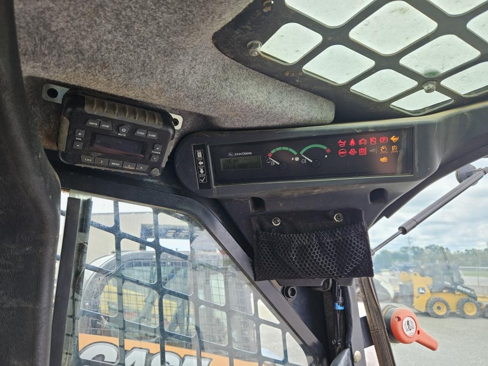 Image for 2019 John Deere 331G