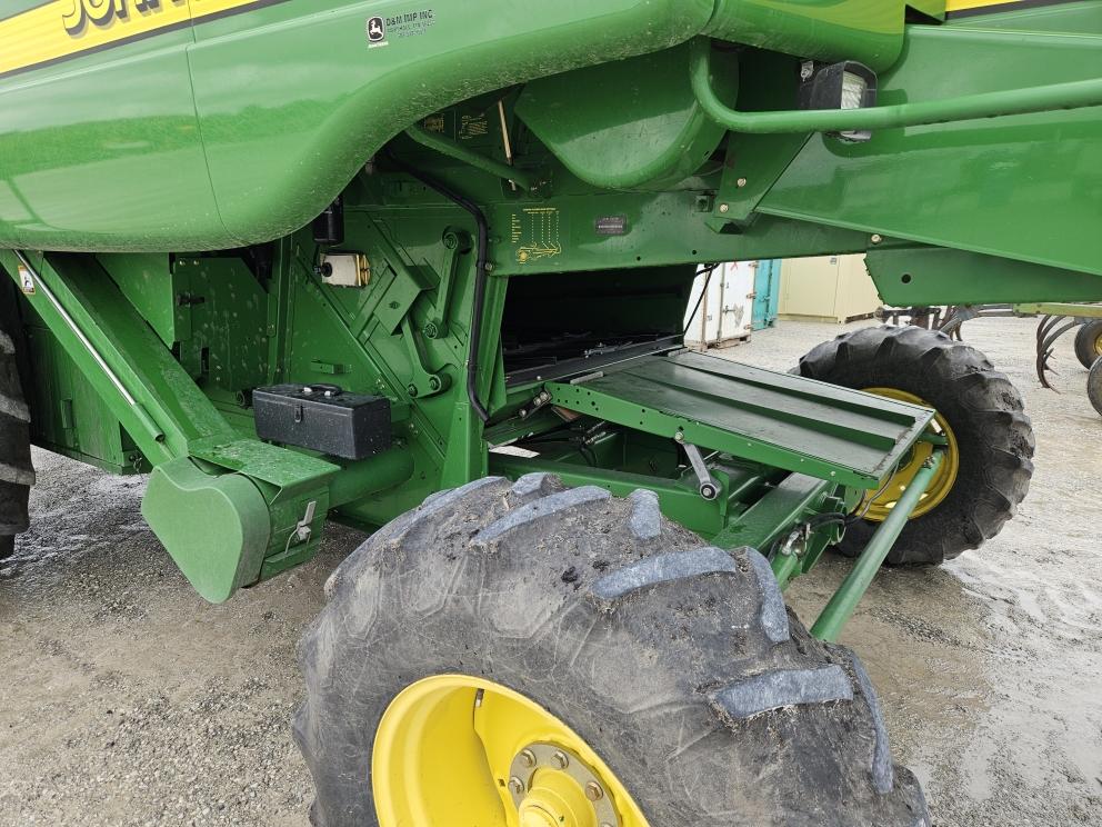 Image for 2003 John Deere 9550