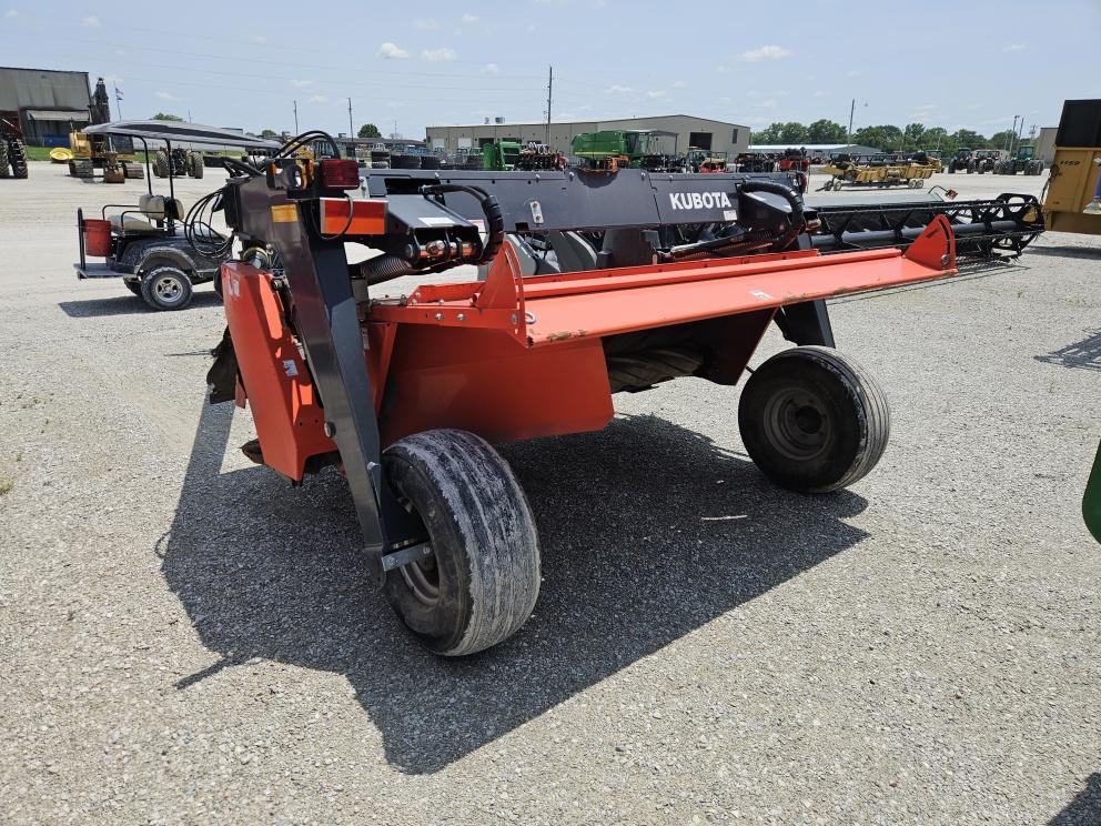 Image for 2020 Kubota DMC8032R